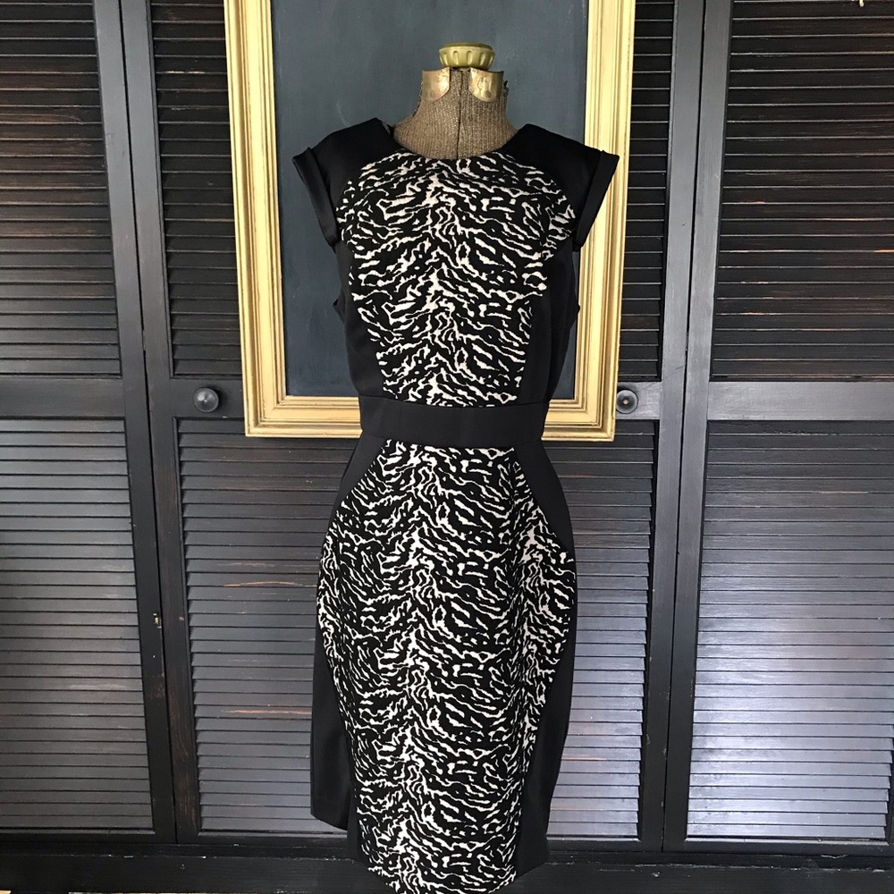 R & M Richard Dress